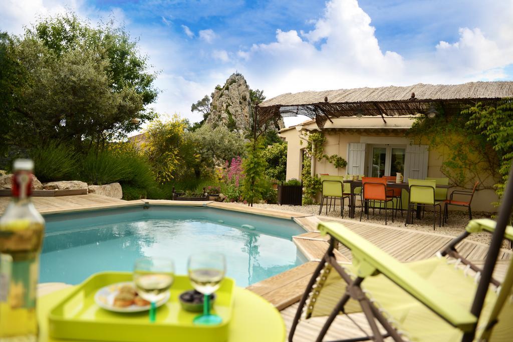 Mas De Carabelle Bed and Breakfast La Roque-Alric Exteriör bild